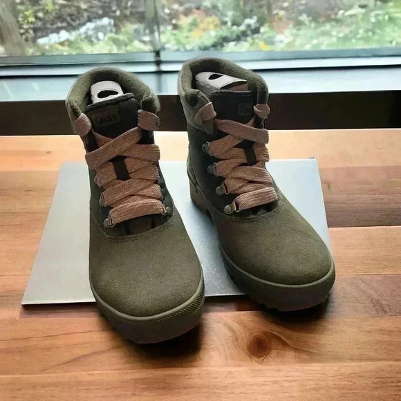 Keds NEW With Tags Women's Camp Boot Suede Mix Olive Size 7 Medium. - Picture 3 of 9